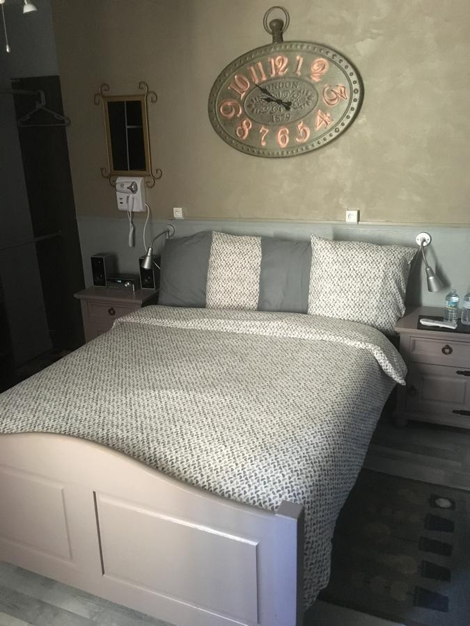 Allo Allo Bed & Breakfast Le Grand-Bourg ภายนอก รูปภาพ